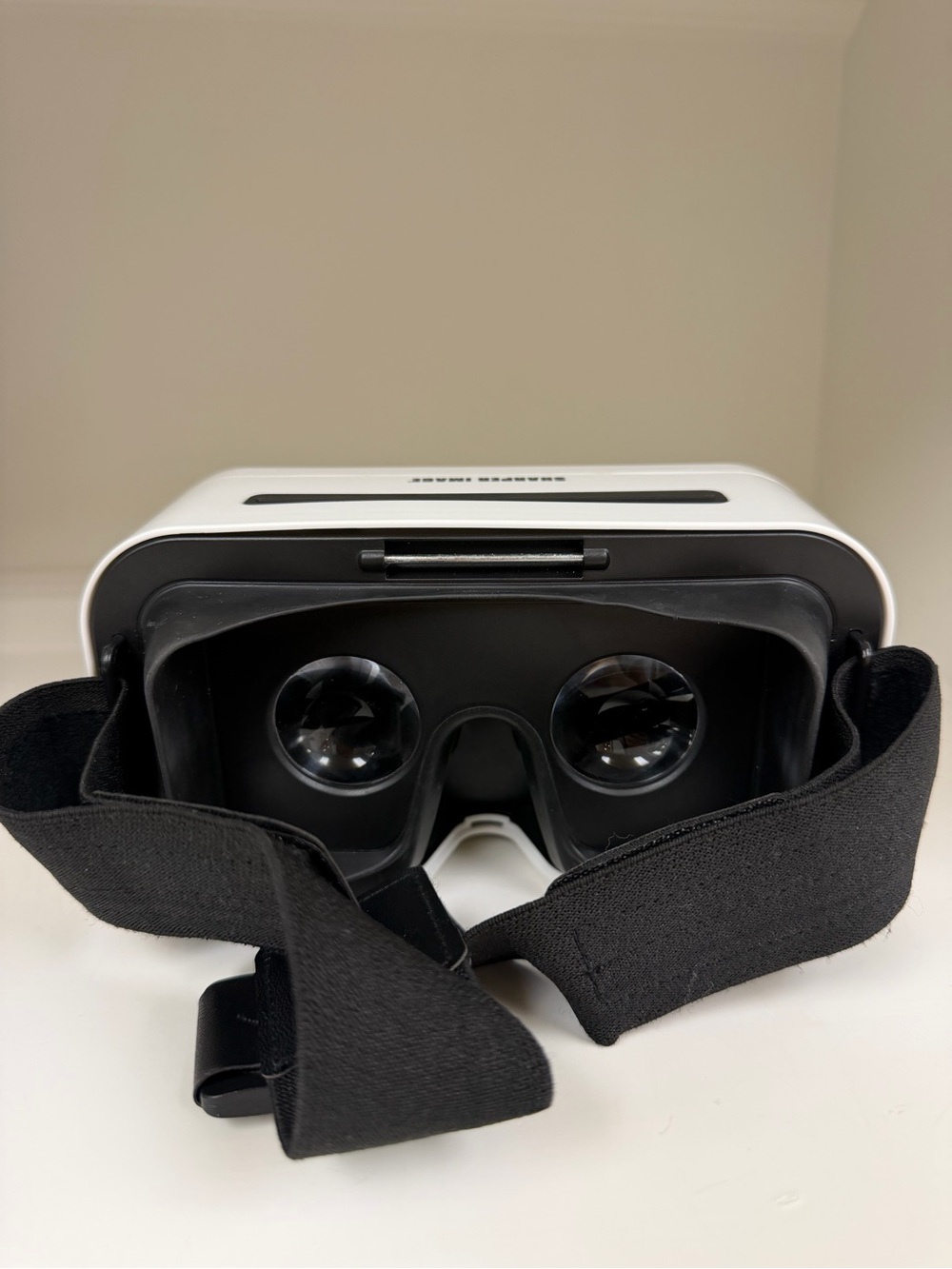 Sharper Image White and Black Smartphone VR Headset
